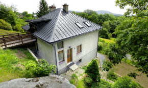 Apartmán pod skálou